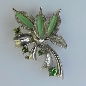 Vintage Green Rhinestone  Silver tone Brooch